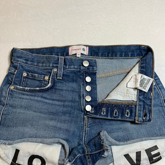 Sundry Mid Rise LO/VE Exposed Pocket Denim Shorts Size 26 Festival Vacation - Picture 5 of 13